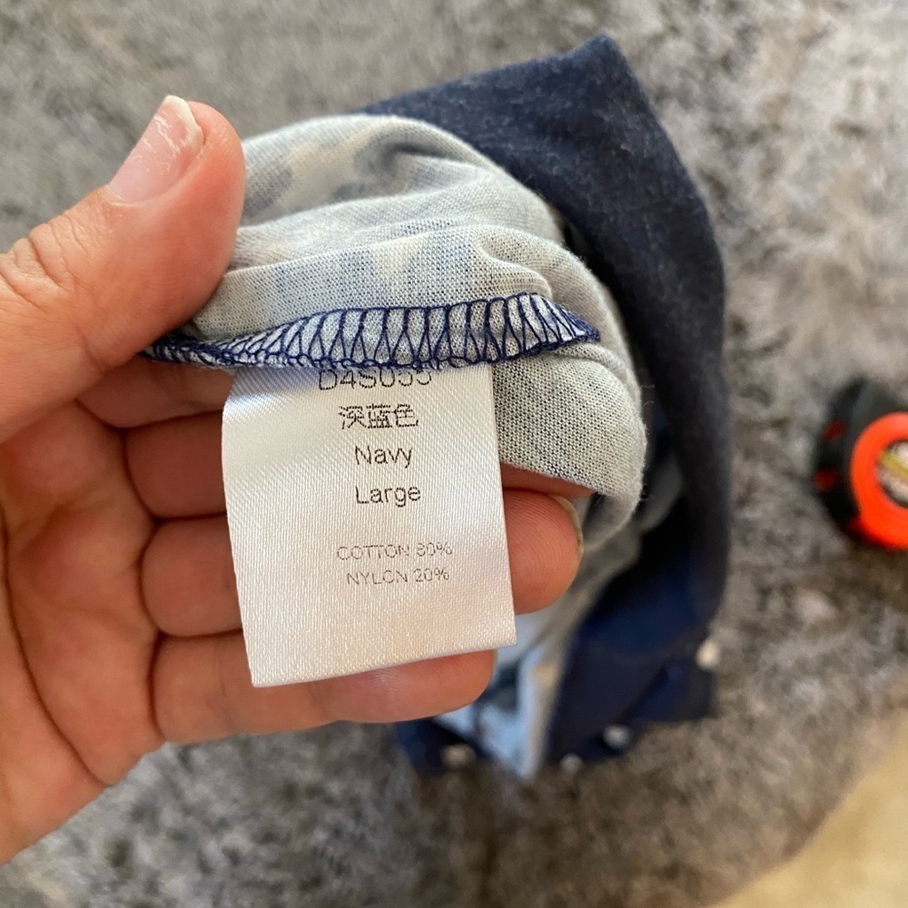 AMAZON ESSENTIALS Women’s Tee - Picture 3 of 13